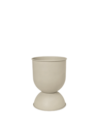 Hourglass Pot | Vase | Small | Metall | Outdoor | Cashmere | ferm LIVING - GEOSTUDIO