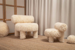 Low Chair Gropius I CS1 Fluffy Edition I Sessel Faux Fur - GEOSTUDIO