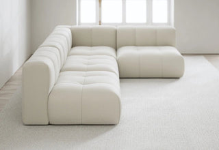 Cecco | Sofa | 304cm | Rechts Offen | 4 Sitzer | Bouclé | Pearly Off White | Warm Clay | Layered - GEOSTUDIO