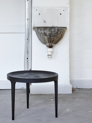 Ghost Coffee Table | Beistelltisch | Ø50cm | Aluminium | Schwarz | NORR11 - GEOSTUDIO