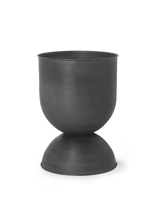 Hourglass Pot | Vase | Medium | Metall | Outdoor | Schwarz - GEOSTUDIO