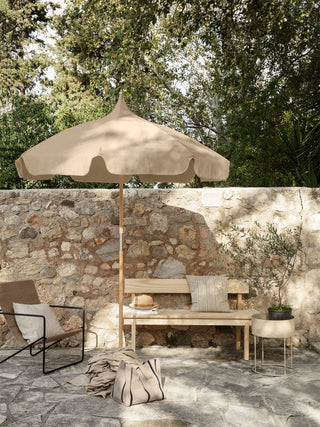 Lull Umbrella | Sonnenschirm | 225cm | Buche | Cashmere | Olive | Outdoor | ferm LIVING - GEOSTUDIO