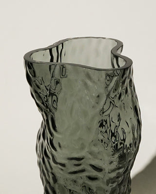Ostrea ROCK Midnight Blue | Vase | 30 cm | Glas | Blau | Hein Studio - GEOSTUDIO