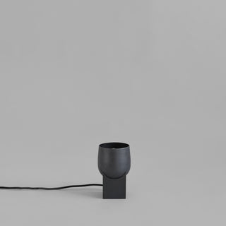 Pivot Table Lamp | Tischleuchte | 39 cm | Eisen | Aluminium | Bronze | 101 Copenhagen - GEOSTUDIO