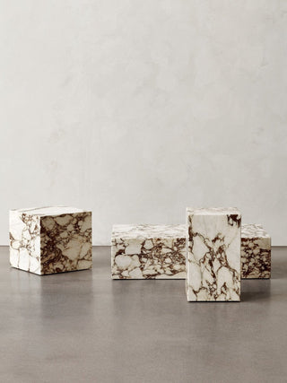 Plinth Cubic | Beistelltisch | 40 cm | Rose Calacatta Viola Marmor | Audo - GEOSTUDIO