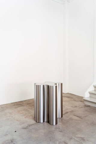 Silver Root Tall | Sockel | Ø 70 cm | Stahl | Caia Leifsdotter - GEOSTUDIO