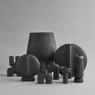 Sphere Vase Square | Hexa | 60 cm | Keramik | Schwarz | 101 Copenhagen - GEOSTUDIO